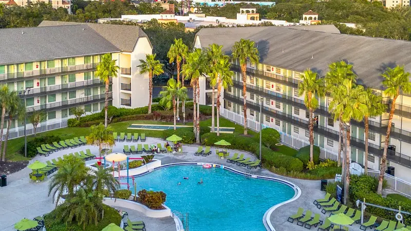 Avanti International Resort preview