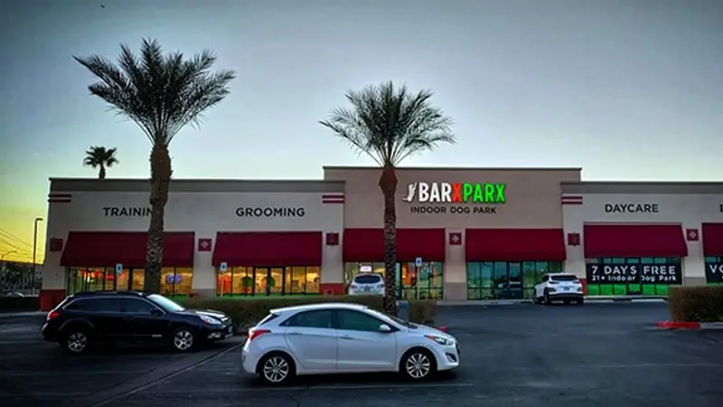 Barx Parx Indoor Dog Park preview